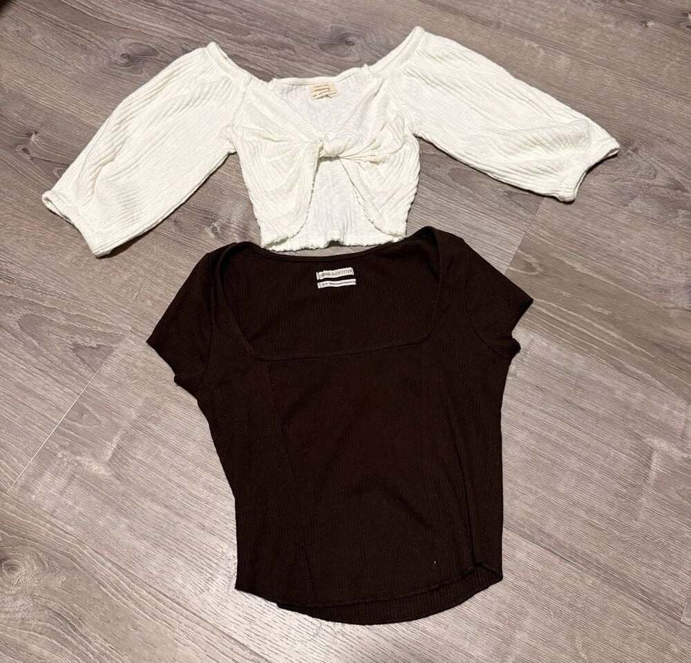 Urban Outfitters crop MEDIUM bundle
